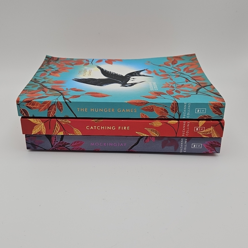 The Hunger Games trilogy paperback deluxe edition